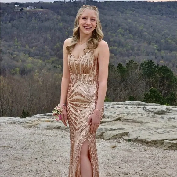 L'atiste Dresses | Latise Formal Size Small. Size 2 Rose Gold Formal Wedding Pageant Prom | Color: Gold/Pink | Size: 2 | Mzinn81'S Closet